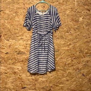 Cute maternity dress